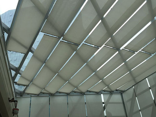 陽光房電動遮陽簾樣式4 陽光房電動遮陽簾樣式4